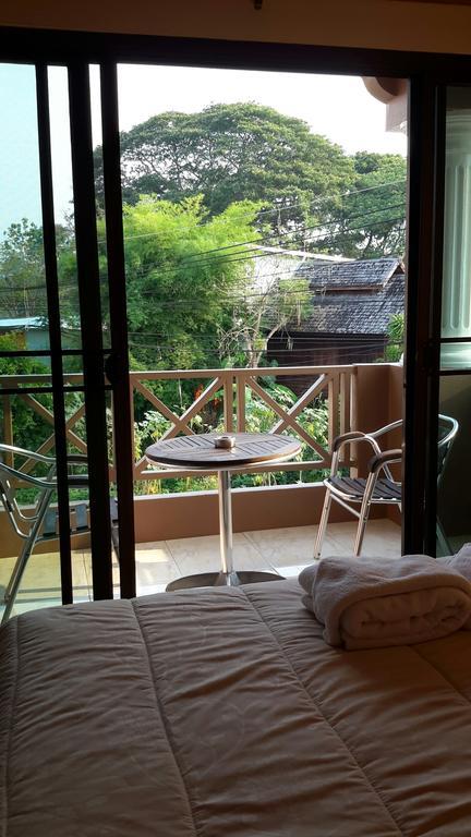 Donchai House Guest House& Cafe Chiang Mai Exterior foto
